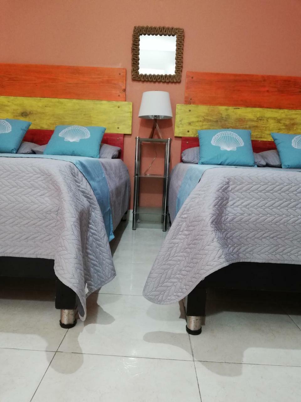Posada Smith Town San Andrés エクステリア 写真
